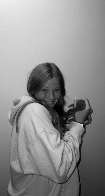 lizzie caflisch's profile image