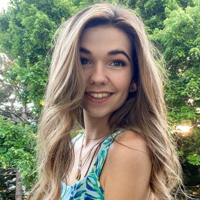 Julie Gallagher's profile image