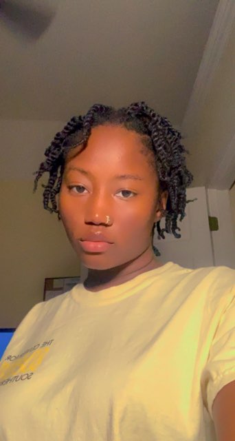 T 🦋🥺's profile image