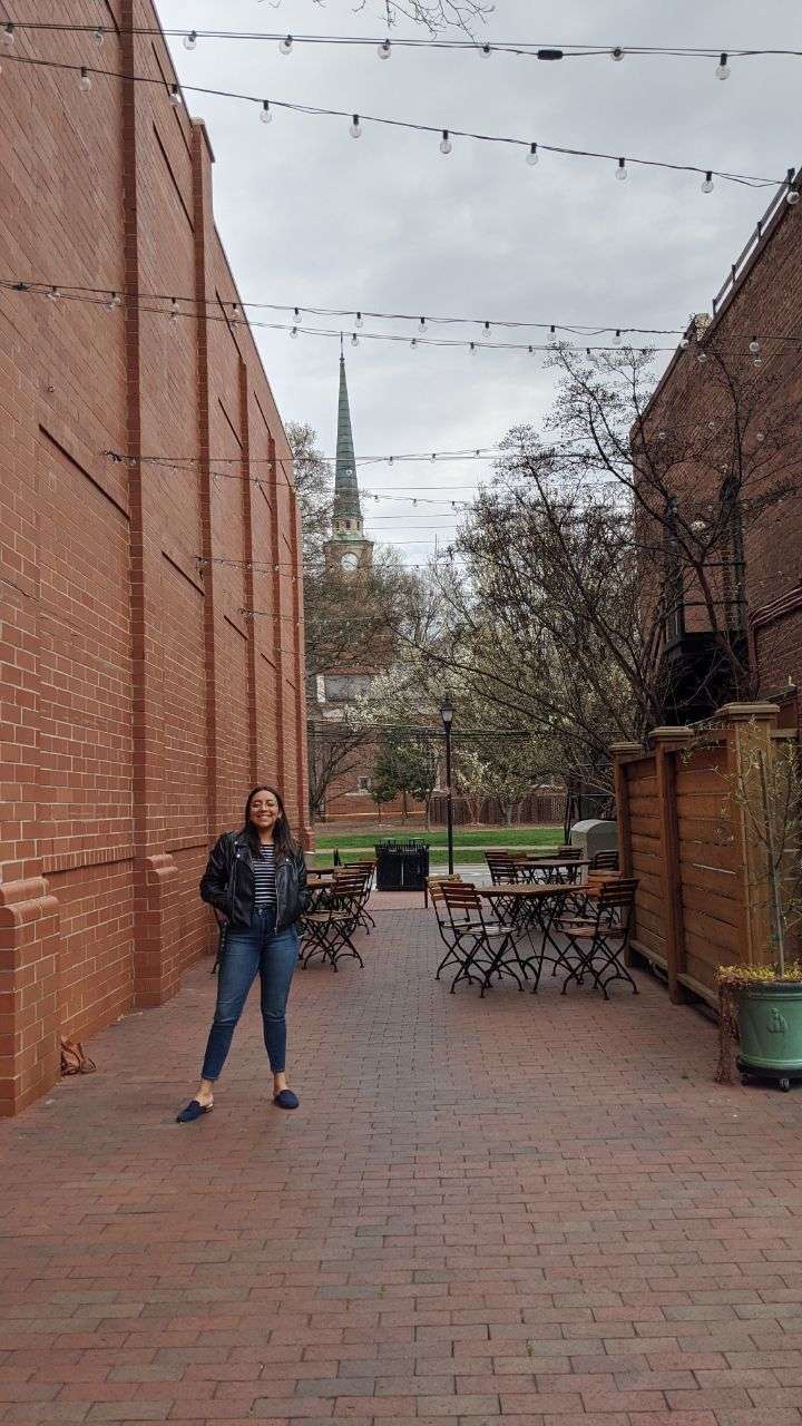 Leslie Benitez's profile image