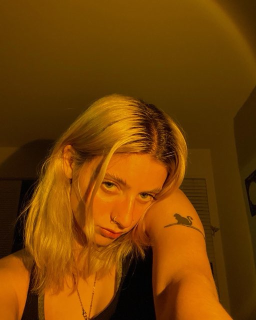 olivia sears's profile image
