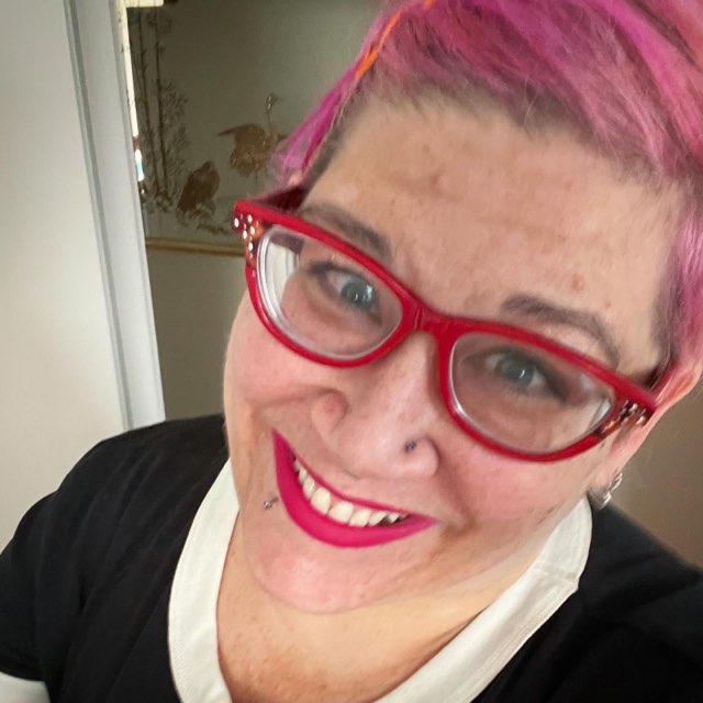 Kiki Martina's profile image